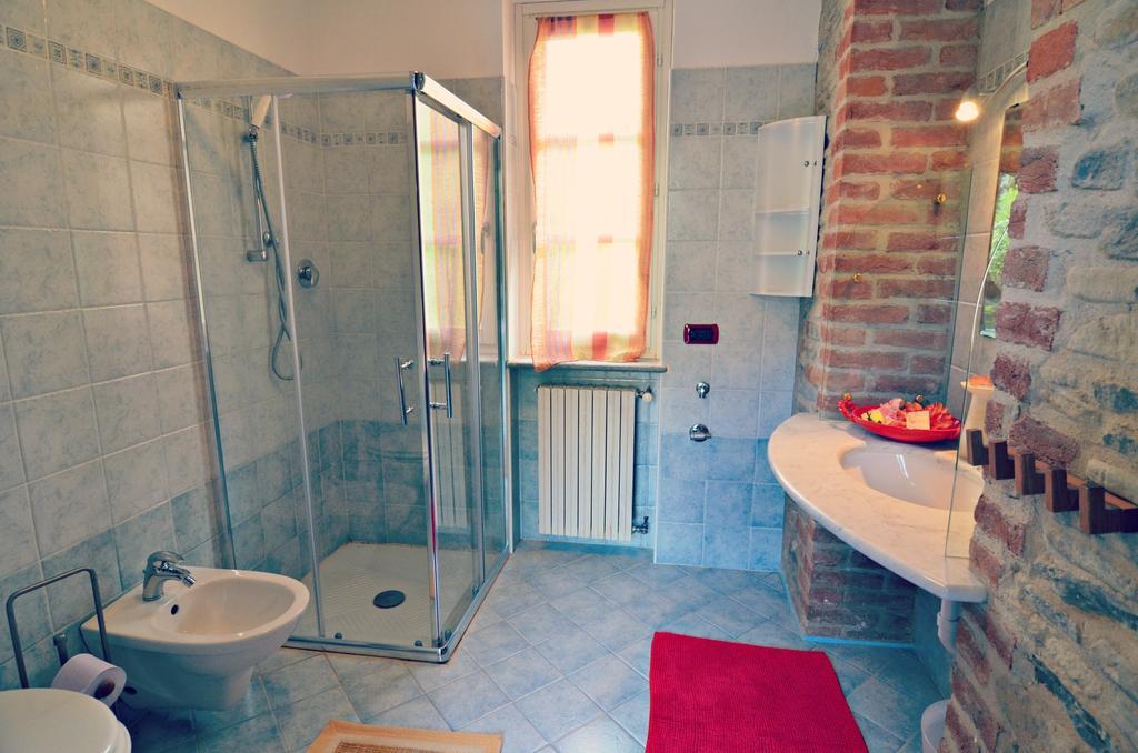 Cascina Il Convivio Diano dʼAlba Quarto foto