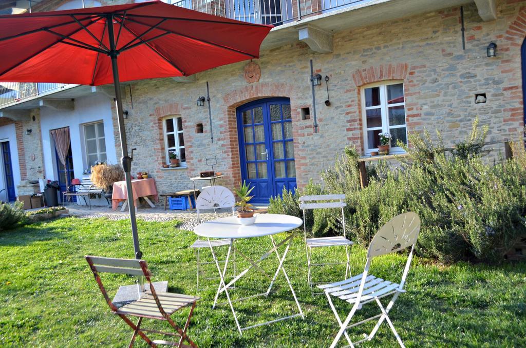 Cascina Il Convivio Diano dʼAlba Exterior foto